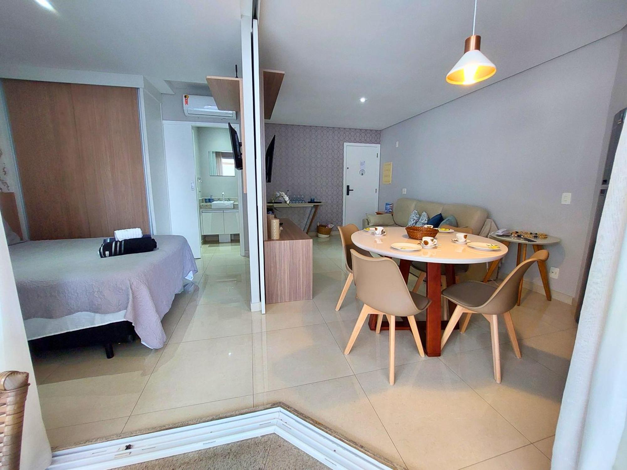 Booksantos Estanconfor 1503 -charmoso E Proximo A Praia! Apartamento *
